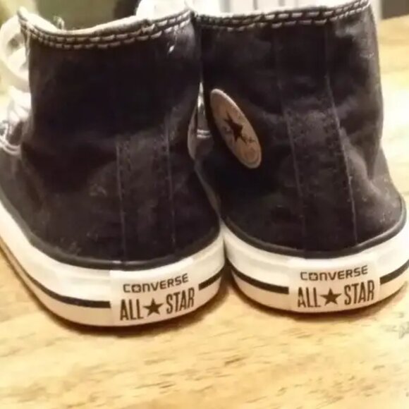 Toddler's Kid's Converse Chuck Taylor All Star High Top - Size 6 T - Picture 3 of 5